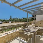 Апартаменты Star Paros *