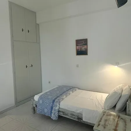 Star Paros * Driósz