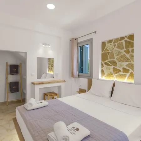 Star Paros Apartament *